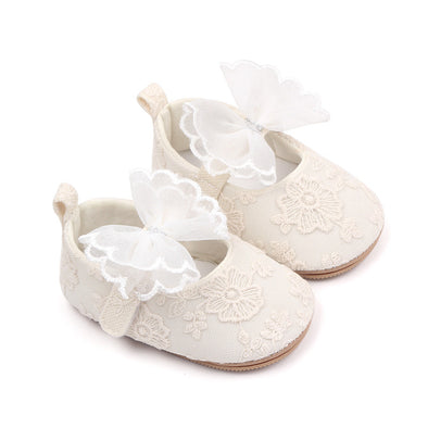 Louisa baby lace shoe