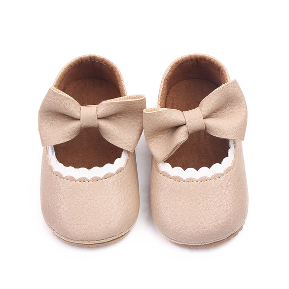 Dona bow shoe